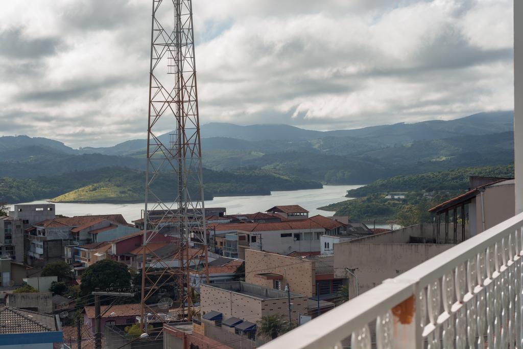 Hotel Pousada Lourenço à Nazaré Paulista Extérieur photo